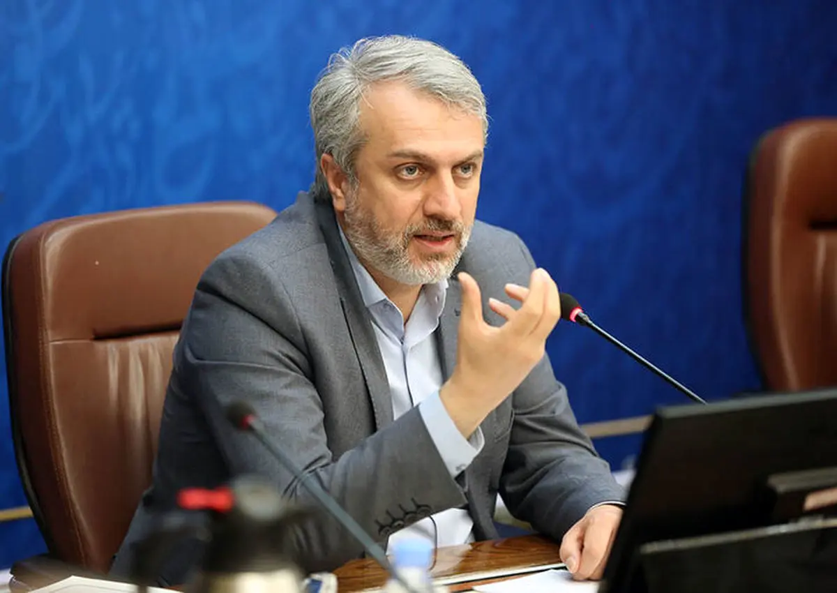 زیان‌ های فراری دادن وزیر صنعت از استیضاح!

