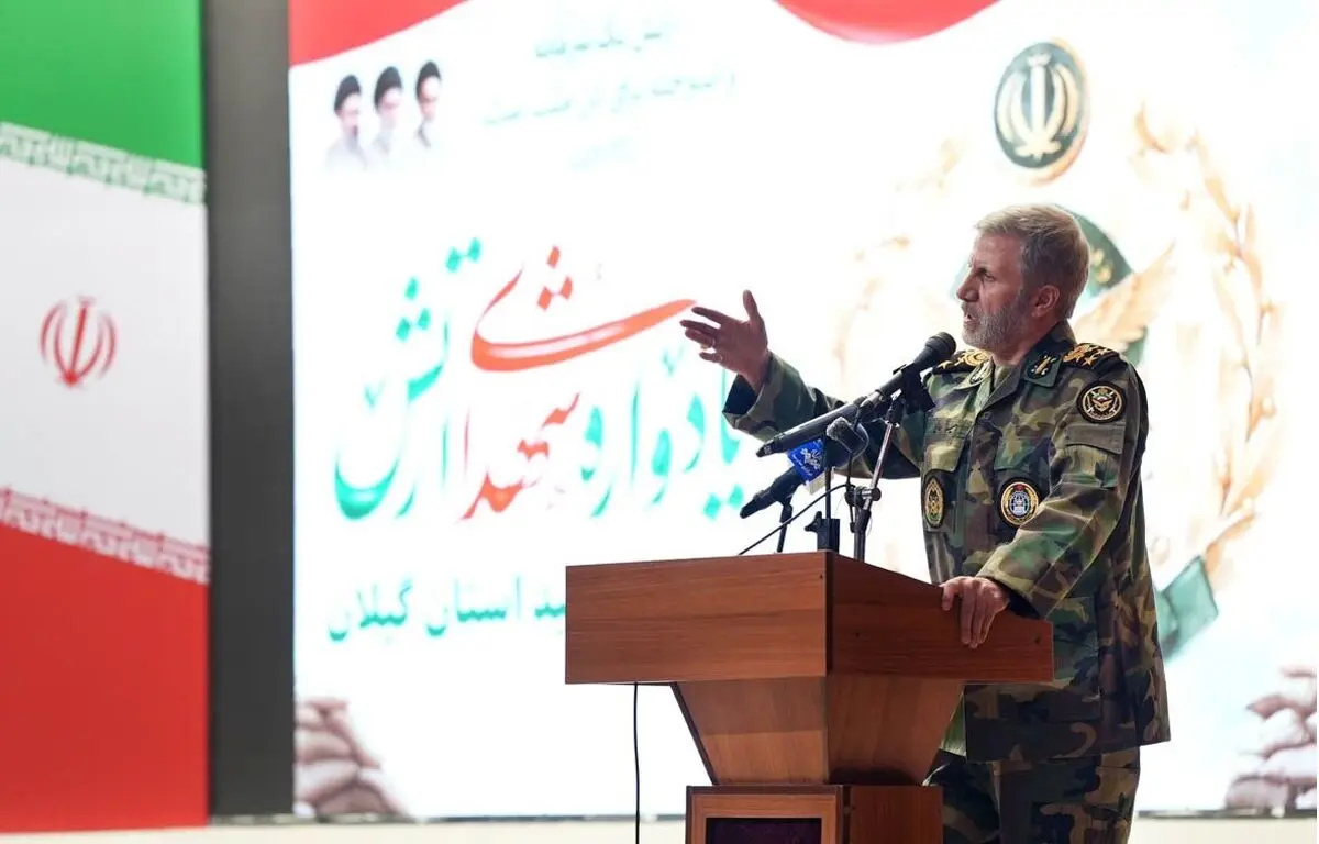 فرمانده ارتش: موشک‌ها و پهپادهای ایران تا آخرین لحظه به سمت دشمن شلیک شد