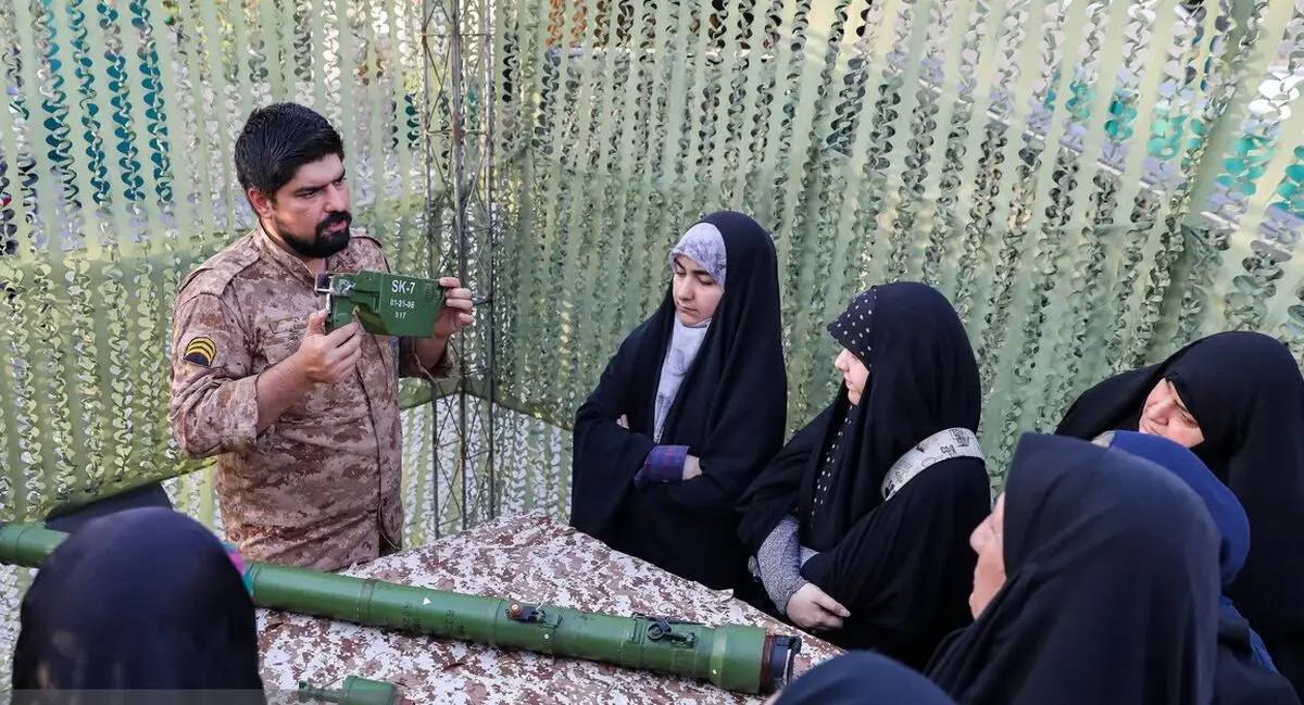 تصاویری از آموزش نظامی به جان‌فدایان


