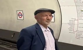 منبع درآمد عطاءالله مهاجرانی در انگلستان چیست؟

