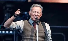 جای ترامپ در زباله‌دان تاریخ است