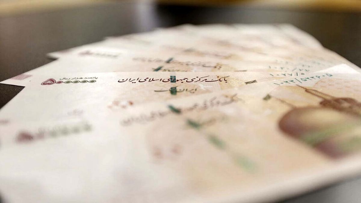 فوق العاده ویژه ۳۵ درصد برای همه کارمندان اعمال میشود