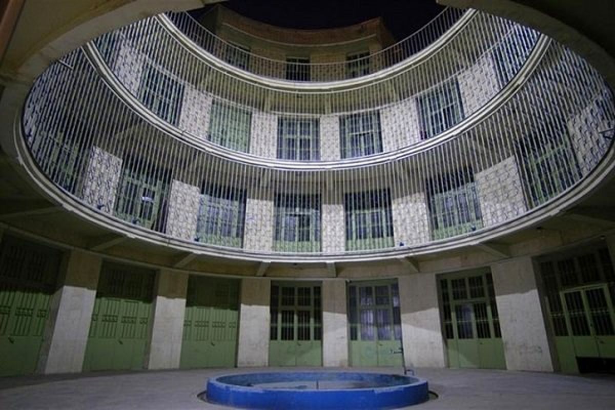 مروری بر ساختار تشکیلاتی ساواک و روایتهای شکنجه شدهها/ مشهورترین شکنجهگران ساواک چه کسانی بودند؟/ عکس