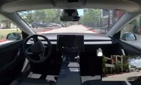 تسلا اولین‌ بار یک خودرو را خودران و بدون راننده به مشتری تحویل داد/ پیام ایلان ماسک/ ویدئویی از رانندگی خودکار تا خانه مشتری

