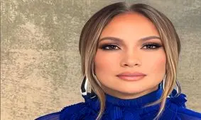 شعری فارسی بر روی تی‌شرت جنیفر لوپز /تصویر