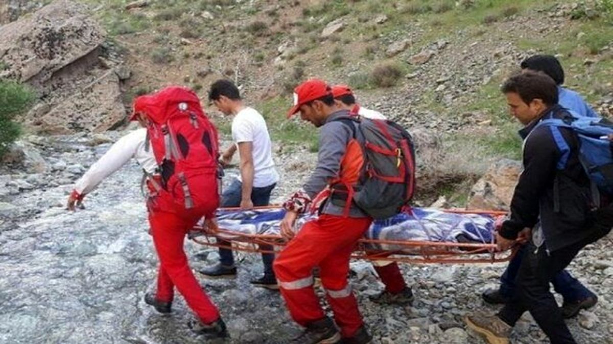 سقوط پیرمرد کوهنورد در آبشار زردلیمه