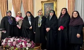  همسر عراقچی، رئیس جدید انجمن دیپلماتیک بانوان وزارت امور خارجه شد
 
