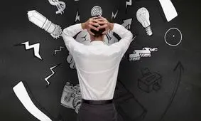 ۶ عادت ساده اما معجزه‌گر برای پایان دادن به بیش‌فکری و بالا بردن اعتمادبه‌نفس 