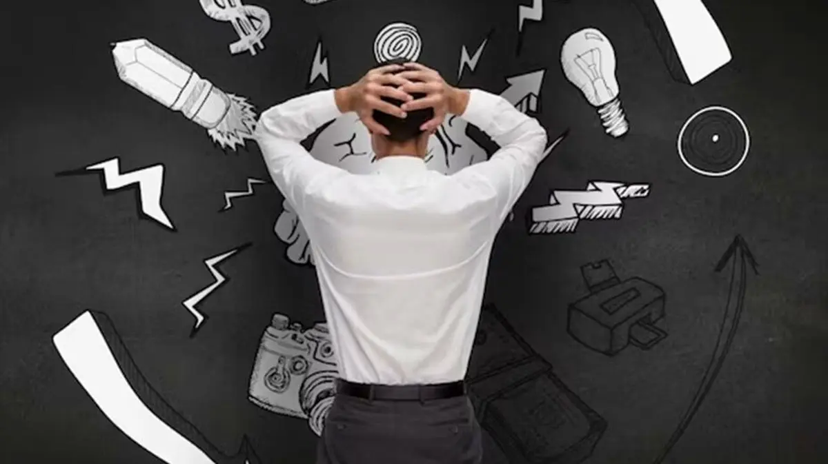 ۶ عادت ساده اما معجزه‌گر برای پایان دادن به بیش‌فکری و بالا بردن اعتمادبه‌نفس 