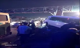 انحراف مینی‌بوس در بزرگراه آیت‌الله سعیدی/ ۱۰ نفر مصدوم شدند
