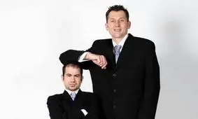 چرا قد برخی افراد از دیگران کوتاه‌تر می‌شود؟