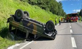 زن مسلمان، خودروی هتک‌کننده قرآن در نروژ را واژگون کرد/ ویدئو