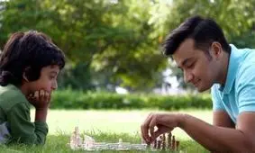 پدران و پسران سر چه دعوا می کنند؟ راههای بهبود رابطه پدر و پسر