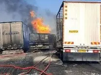 انفجار تانکر سوخت در یزد در تصادف ۴ خودروی سنگین/ ویدئو