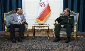 محسن رضایی: به هیچ وجه ذره ای از مواد هسته ای غنی شده از ایران خارج نخواهد شد