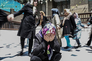 ۱۷سال شکنجه سفید یک دختر توسط بهزیستی/ خودکشی، خودزنی و فرار از مدرسه، نتیجه نگهداری دختر سالم در میان معلولین ذهنی 