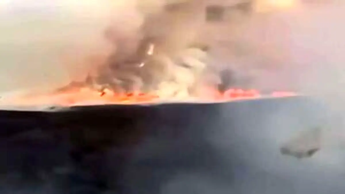 محل فیلمبرداری سه‌گانه «ارباب حلقه‌ها» آتش گرفته است/ دیواری از آتش «موردور» را فرا گرفت/ ویدئو

