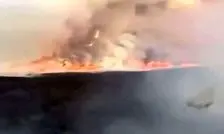 محل فیلمبرداری سه‌گانه «ارباب حلقه‌ها» آتش گرفته است/ دیواری از آتش «موردور» را فرا گرفت/ ویدئو

