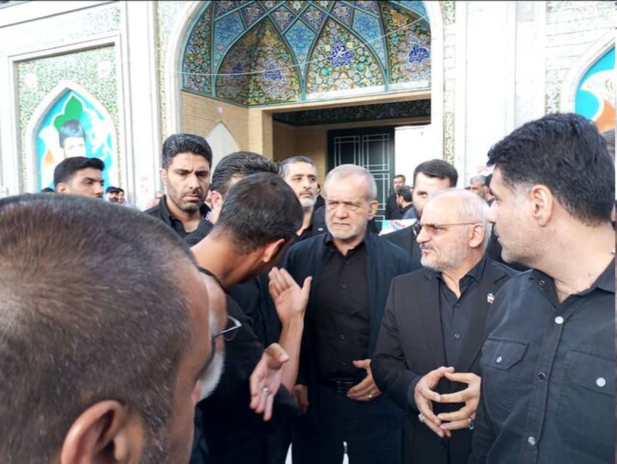 حضور پزشکیان در مراسم گرامیداشت شهیدان سپهبد رشید و سپهبد شادمانی