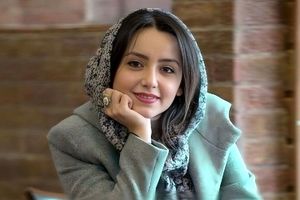 نازنین بیاتی: دوست ندارم مردم از زندگی خصوصیم بدانند/ ویدئو
