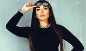 بیت ماما؛ زنی که در یک ماه  23 میلیون دلار به جیب زد