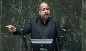 خبرنگار فارس ترور رسانه‌ای شد/ دستان خبرنگارانی که برای حفظ انقلاب اسلامی زحمت می‌کشند را می‌بوسم