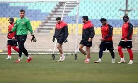 پرسپولیسی‌ها اعتصاب کردند