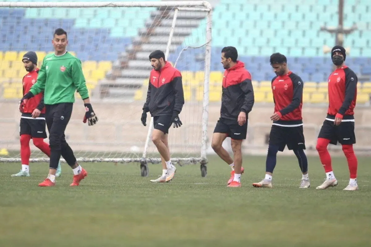 پرسپولیسی‌ها اعتصاب کردند