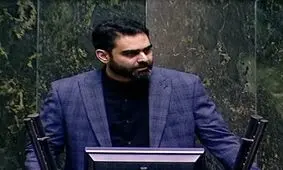  ثابتی مشاور جلیلی، فیلمی تقطیع شده از عراقچی در صحن مجلس پخش کرد/ او جا پای احمدی‌نژاد گذاشت!/ ویدئو

