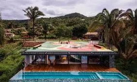 معماری عالی و چشم نواز یک ویلا که احتمالا در سلیقه همه قرار دارد/ تصاویر