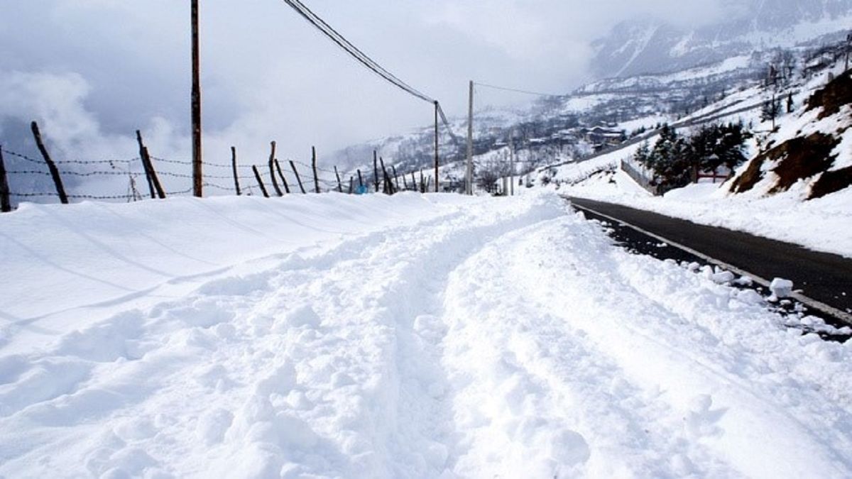 قطع راه ارتباطی ۱۶۵ روستای مازندران

