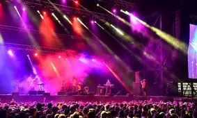 کنسرت شادمهر عقیلی در ترکیه به آشوب کشیده شد/ ویدئو