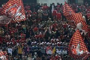 ساعت بازی فوتبال پرسپولیس – ذوب‌آهن در هفته هشتم رقابت‌های لیگ برتر
