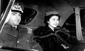 سفر در زمان؛ «ثریا، ملکه دو رگه ایران» در 63 سالگی؛ سال 1374 