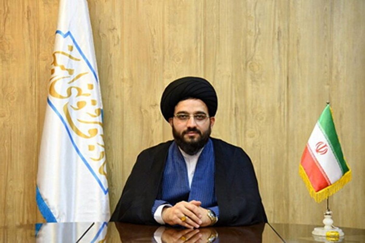 برداشتن شال و روسری مقدمه رسیدن به برهنگی و همجنسگرایی است