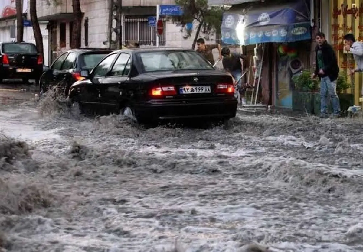 سفر در زمان؛ تصویری از سیل در خیابان‌های تبریز؛ 92 سال قبل 