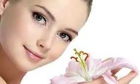 عادت‌هایی که پوست را نابود می‌کند/ اینفوگرافی