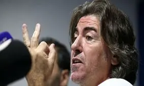 ساپینتو: 6 ماه پرداختی نداشتید و از بازیکنان قهرمانی می‌خواهید؟/ می‌خندم که گریه‌ام نگیرد

