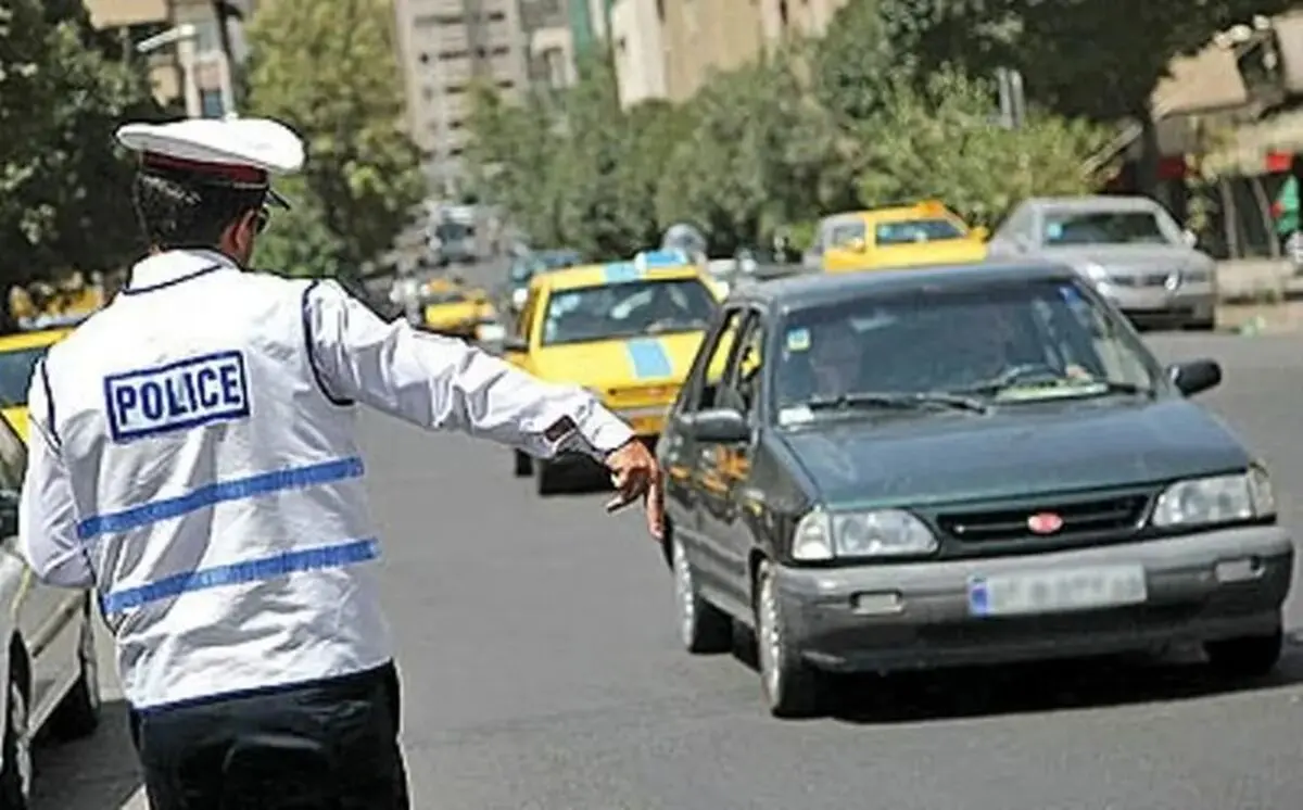 توقیف یک خودرو با راننده‌ای ۷ ساله در جاسک

