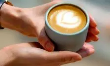 چرا قهوه از آنچه فکر می‌کنید برای شما سالمتر است؟