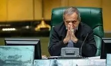 حمله چهره نزدیک لاریجانی به داوری: خواب آشفته دیده‌اید! / استعفای پزشکیان به مصلحت نیست