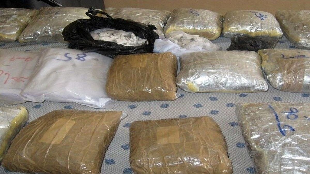 متلاشی شدن باند قاچاق مواد مخدر از استان‌ های جنوبی