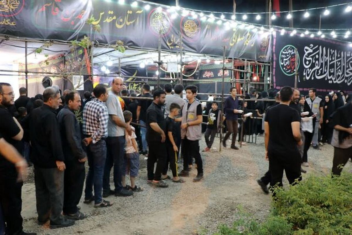 توزیع 425 هزار پرس غذا و دیگر نیازهای زائران توسط موکبهای امامزادگان قم