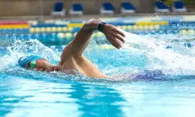 تاثیر شنا در لاغری شکم و پهلو چیست؟


