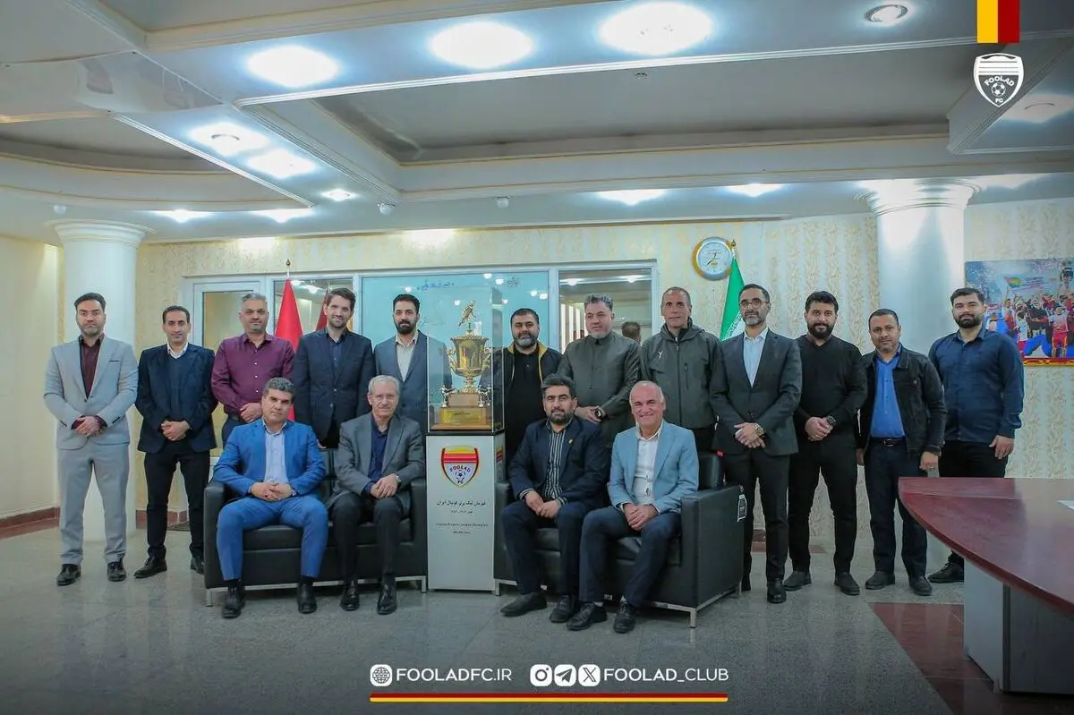 بعد از 20 سال جام قهرمانی به خانه فولاد برگشت 

