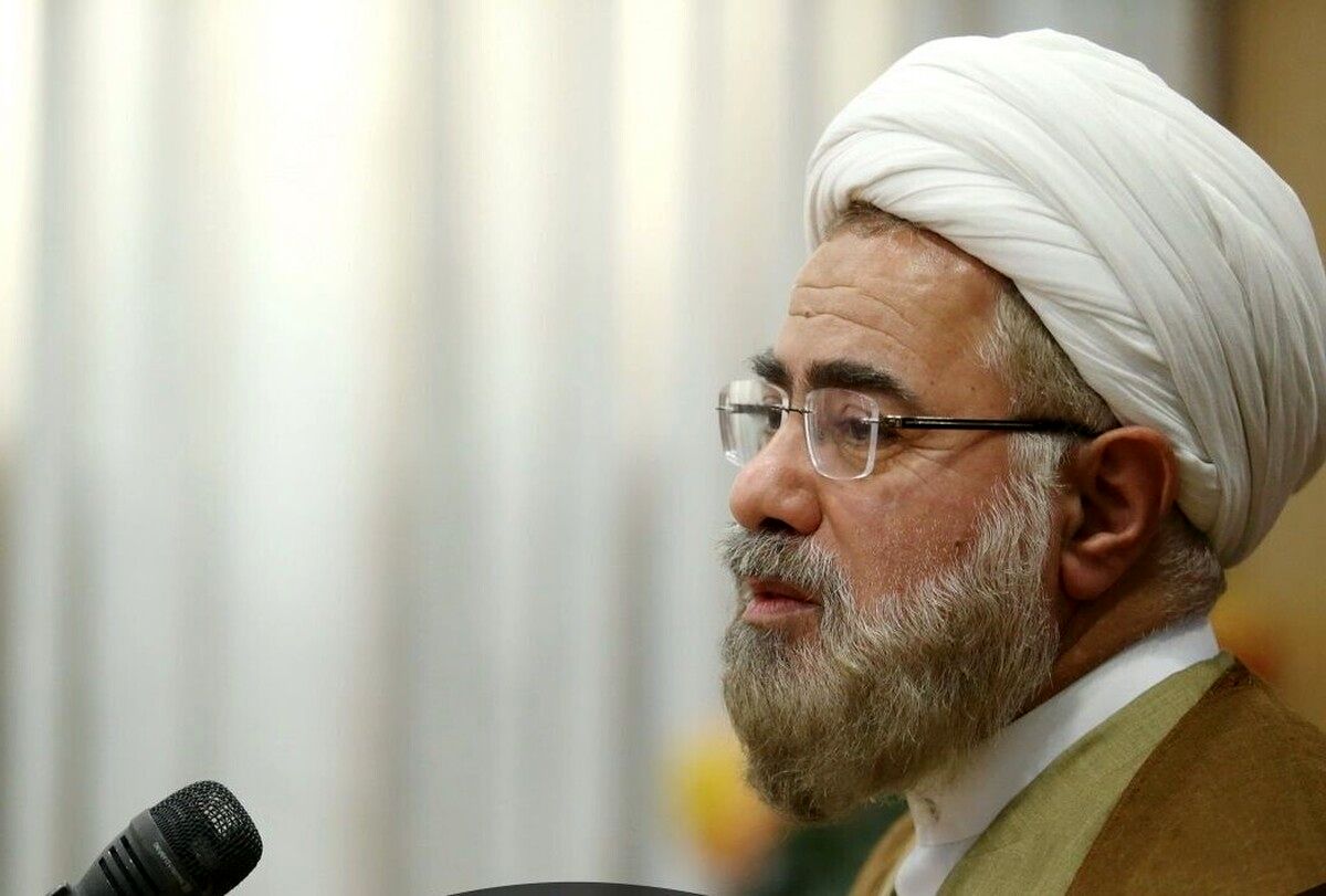 چرا متن مذاکرات مرحوم رئیسی با مراجع تقلید به صورت گزینشی منتشر میشد؟/ از سال دوم ریاستجمهوری احمدینژاد، تقریباً همه مراجع اجماع کرده بودند که وی را به بیوت راه ندهند