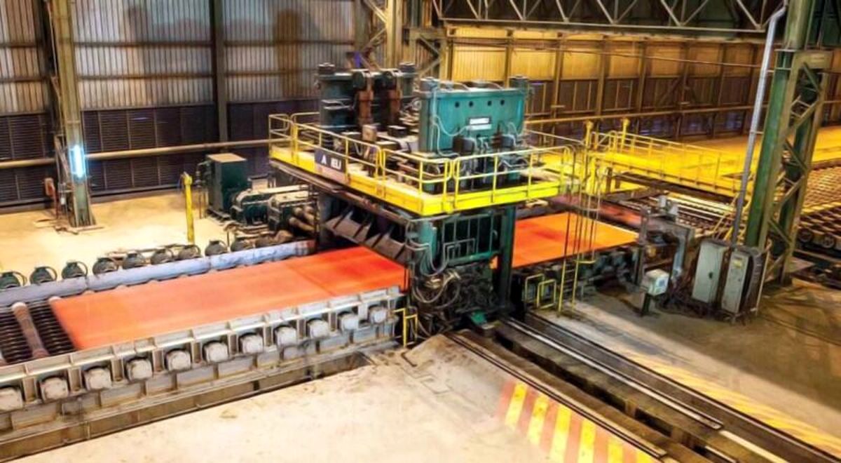 عزم فولاد اکسین خوزستان برای احداث کارخانه فولادسازی با هدف تکمیل زنجیره تولید