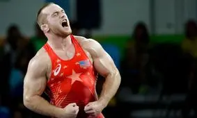 رسوایی اخلاقی قهرمان آمریکایی؛ کایل اسنایدر بازداشت شد

