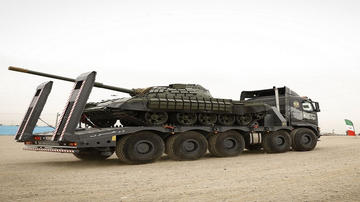 رونمایی از خودروی تانک برکیان ۸۰۰ با قابلیت جابه‌جایی ادوات زرهی سنگین