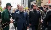 پیام عراقچی درباره مذاکرات پس از حضور در مراسم تشییع پیکر رهبر شهید / تا تهدید هست، از مذاکره خبری نیست